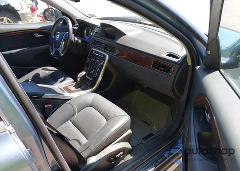 2013 Volvo S80 T6 from USA, damaged, VIN YV1902AH7D1170972